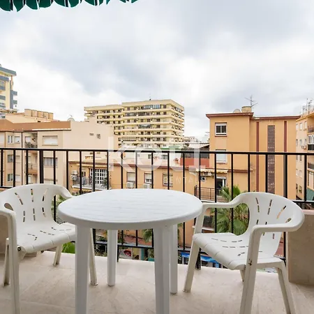 Koti - Benavente Loft * Фуэнхирола