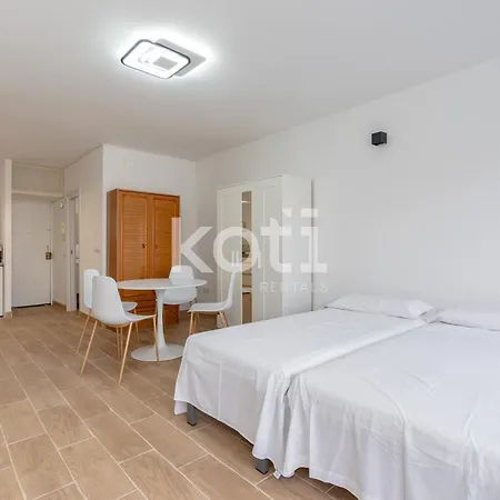 Koti - Benavente Loft פואנגירולה