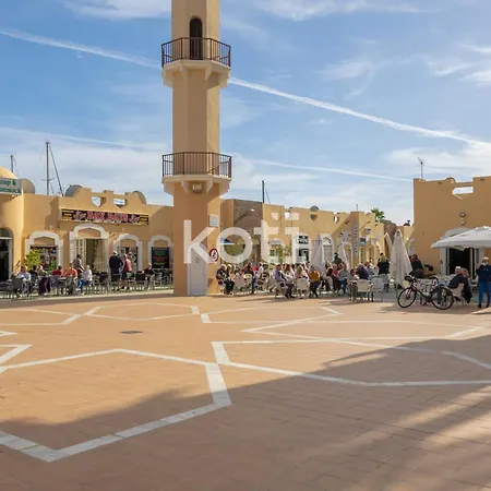 Koti - Benavente Loft Apartment